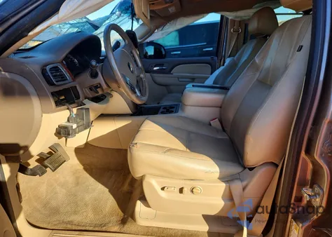 2012 Chevrolet Tahoe C1500 Lt z USA, uszkodzony, nr VIN 1GNSCBE01CR262296